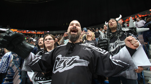 season ticket banner2