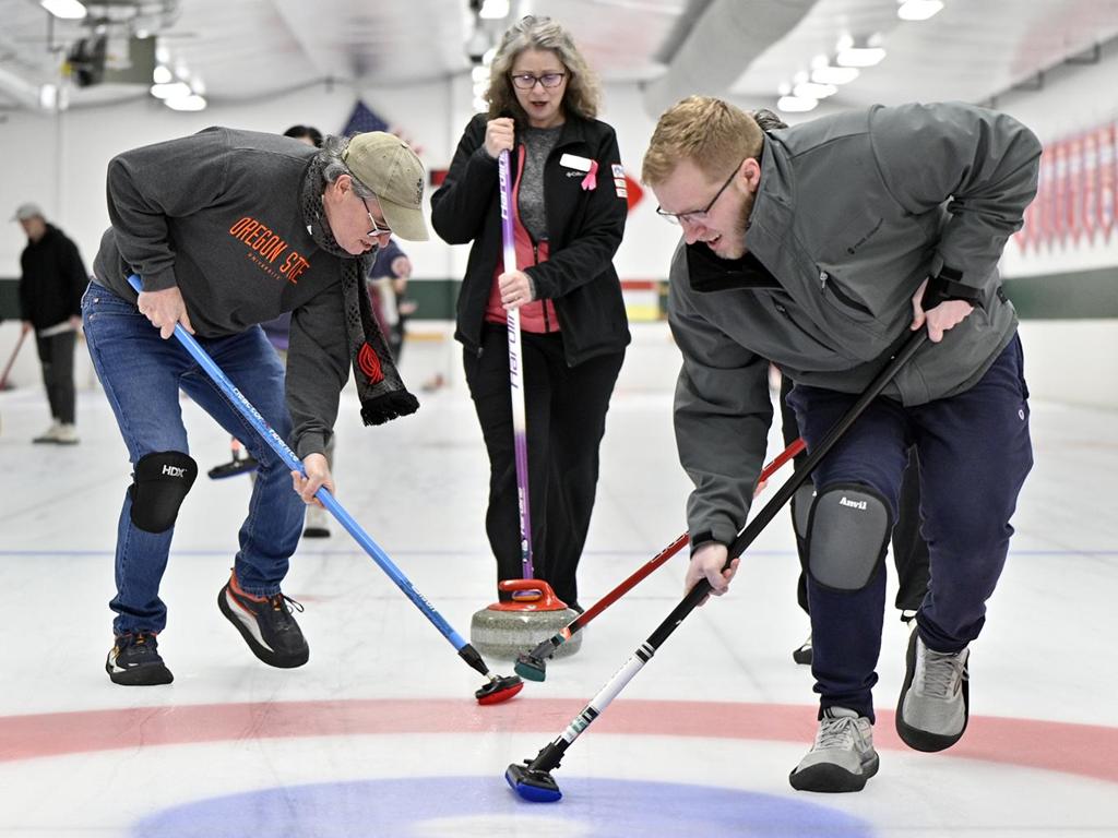 Ways to Learn Curling