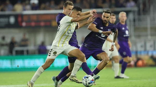 Por qué el enfrentamiento del sábado entre LouCity y Battery tiene ecos de hace 12 meses imagen destacada