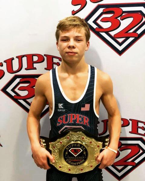 super 32