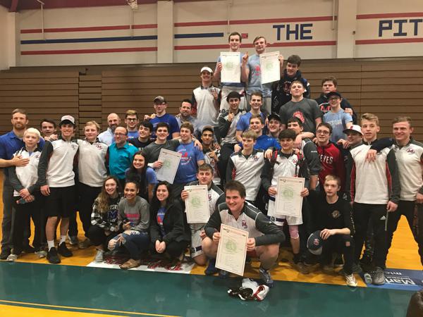 Monarchs win Sectional, advance 12 to the District Tournament