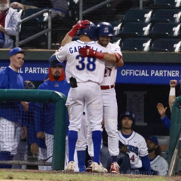 Boulders Win WetandWild WalkOff, 109