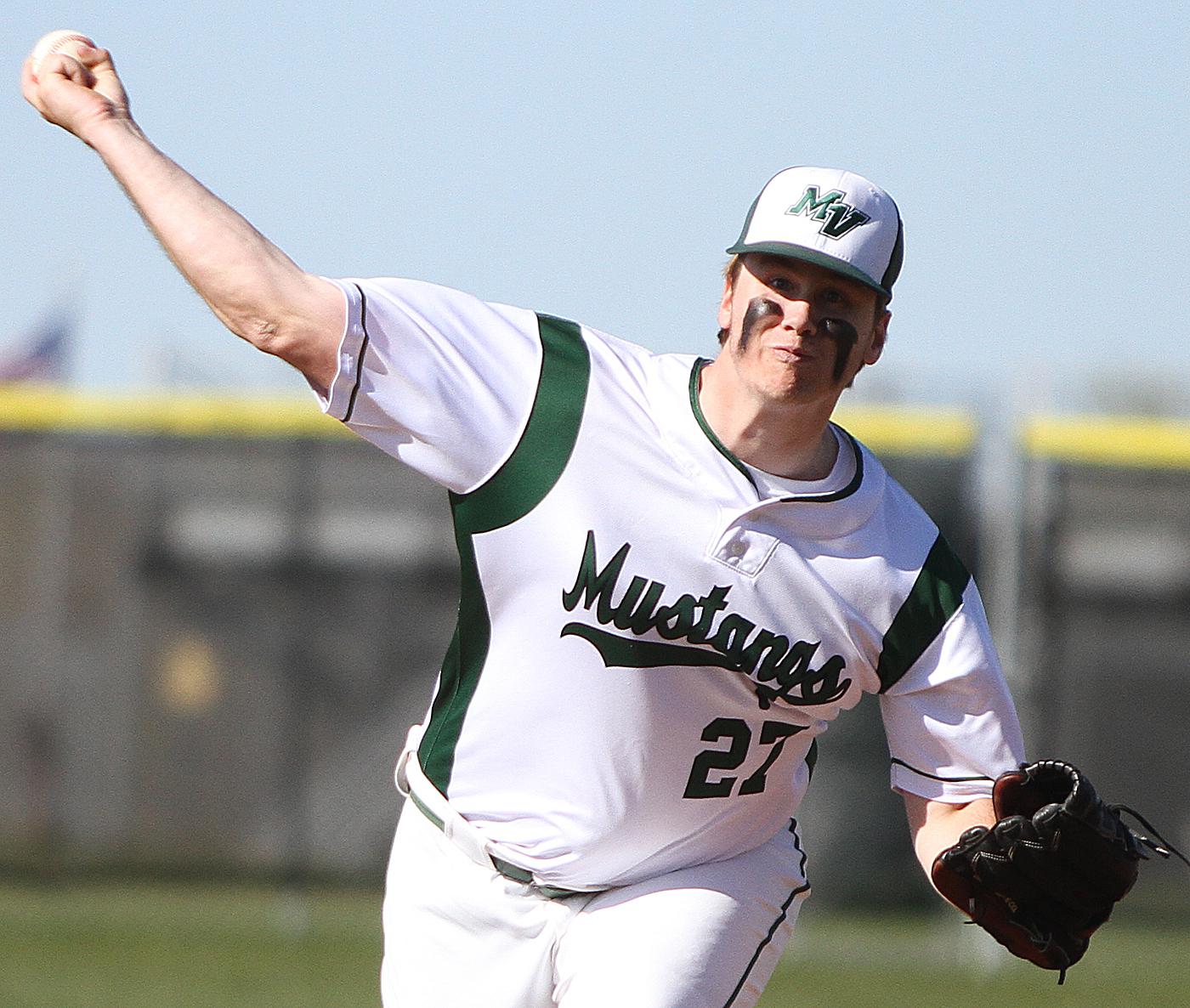 Stillwater scratches across one run to triumph over Mounds View in