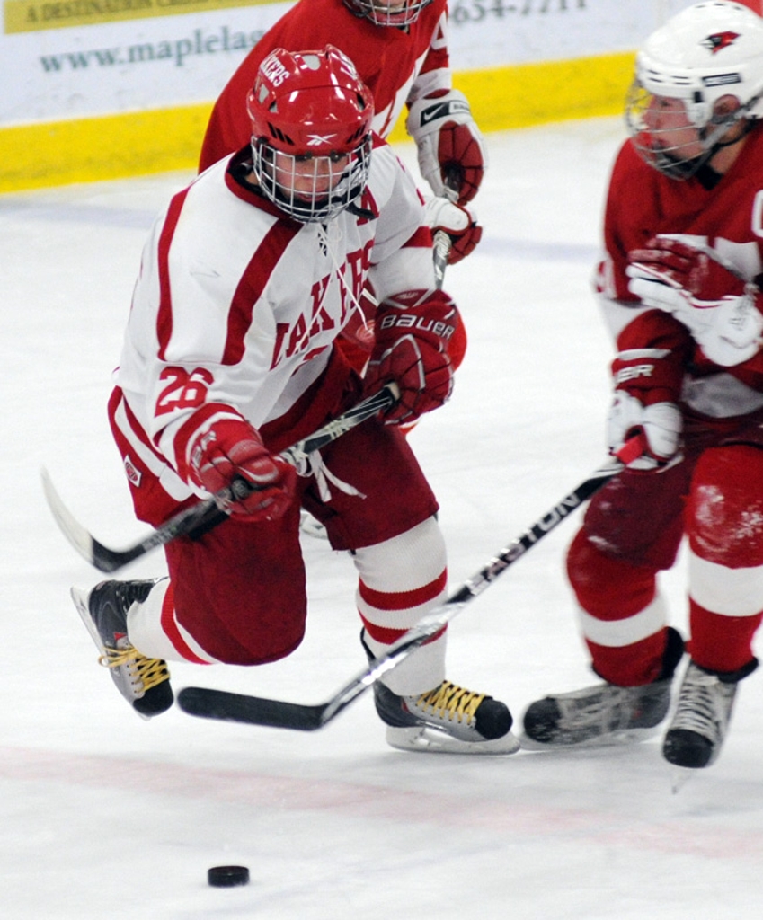 Willmar at Detroit Lakes Photos MN Boys' Hockey Hub High School