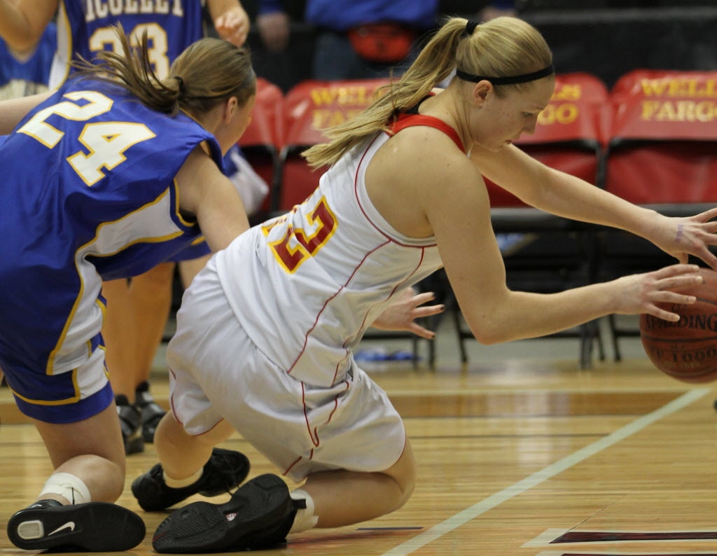 Nicollet vs mountain iron buhl march 18 2011 photos mn girls