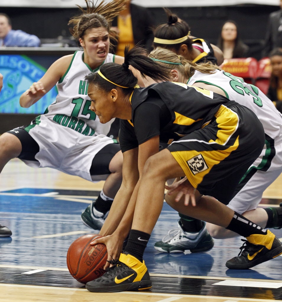 Hill murray vs delasalle march 19 2011 photos mn girls
