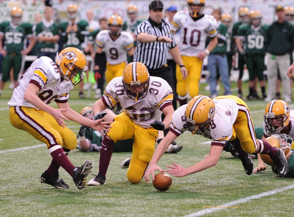 Sleepy Eye St. Mary's vs. Mahnomen Photos MN Football Hub High