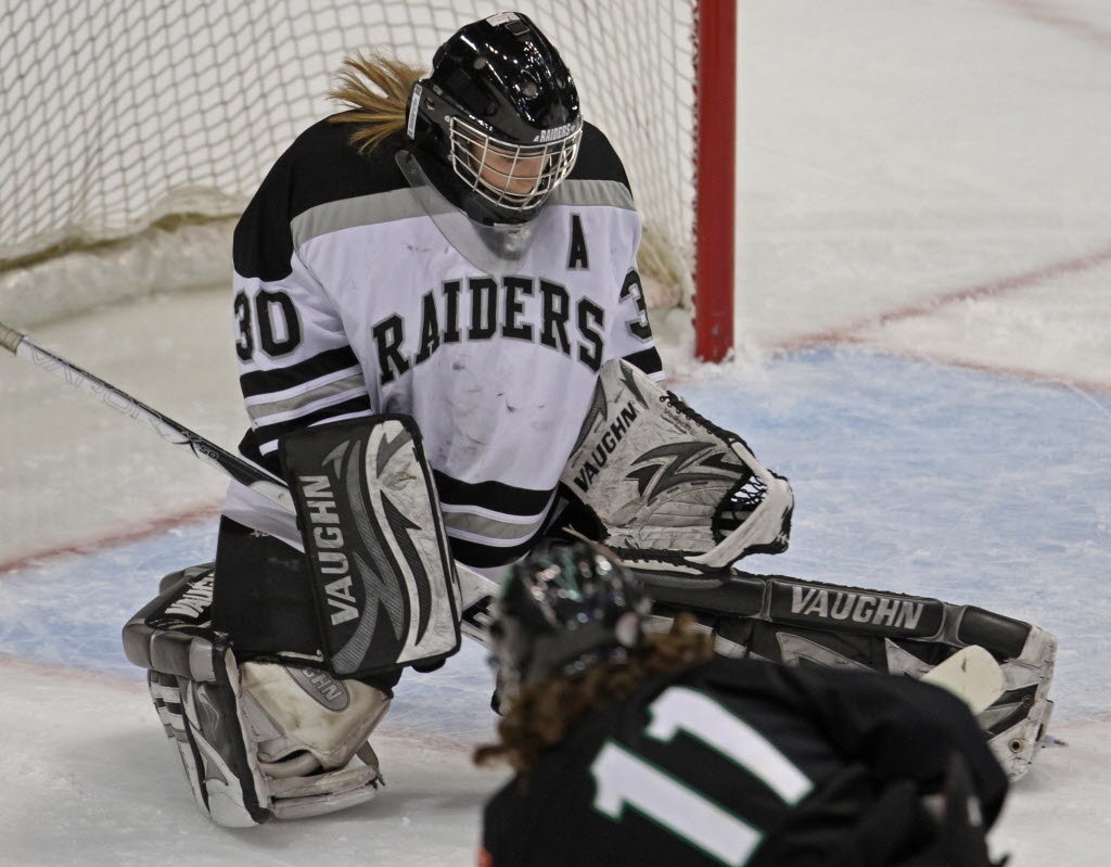 grand-rapids-greenway-vs-roseville-photos-mn-girls-hockey-hub