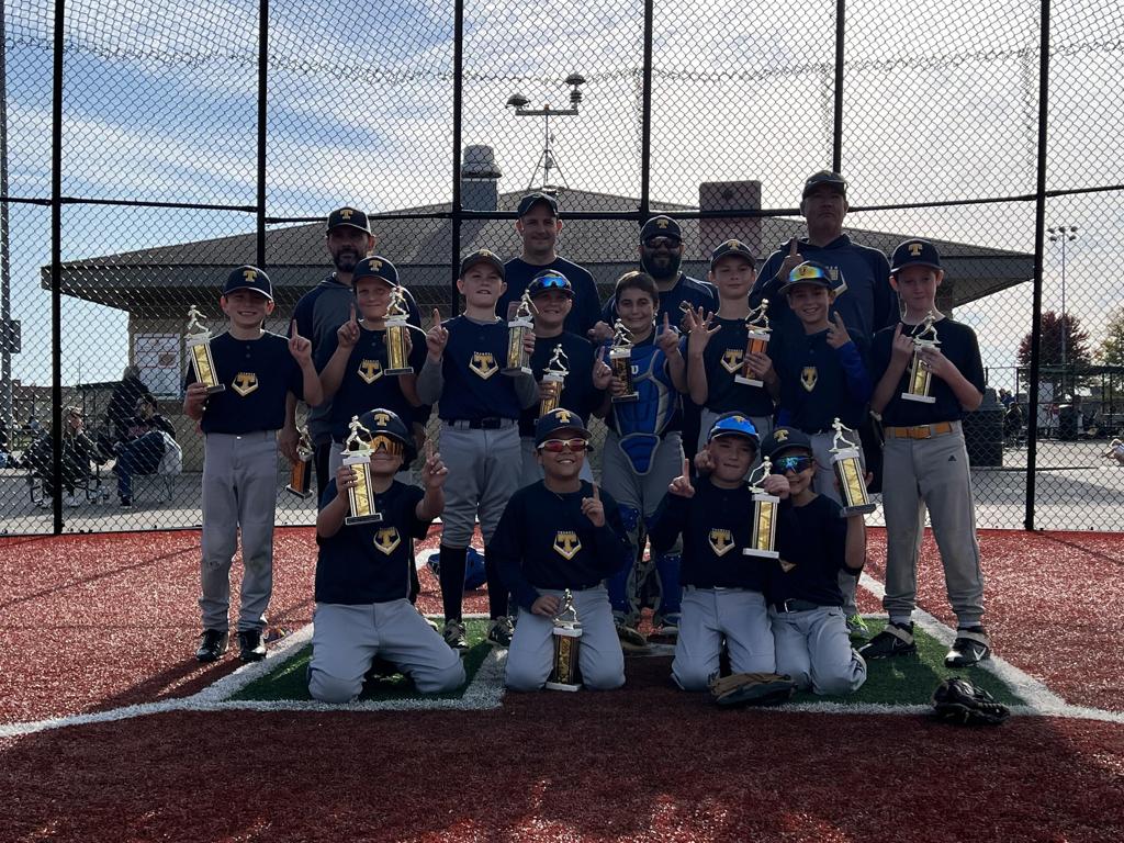 university gold 12s size 10