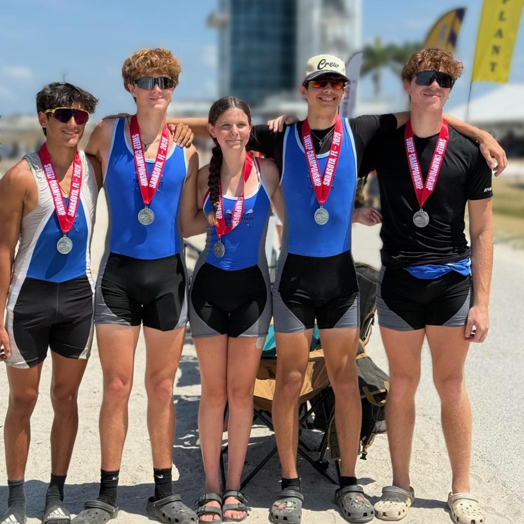 Men's Jr 4+ - Silver medalists