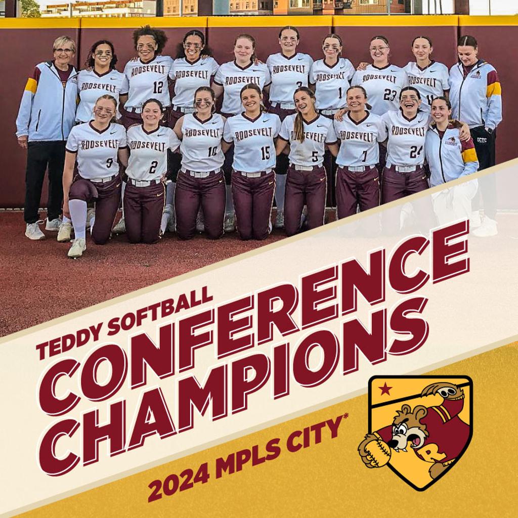 Image of Minneapolis Roosvelt Softball posing for a team photo after winning the Gopher Ball Battle at Univeristy of Minnesota’s Cowles Stadium.