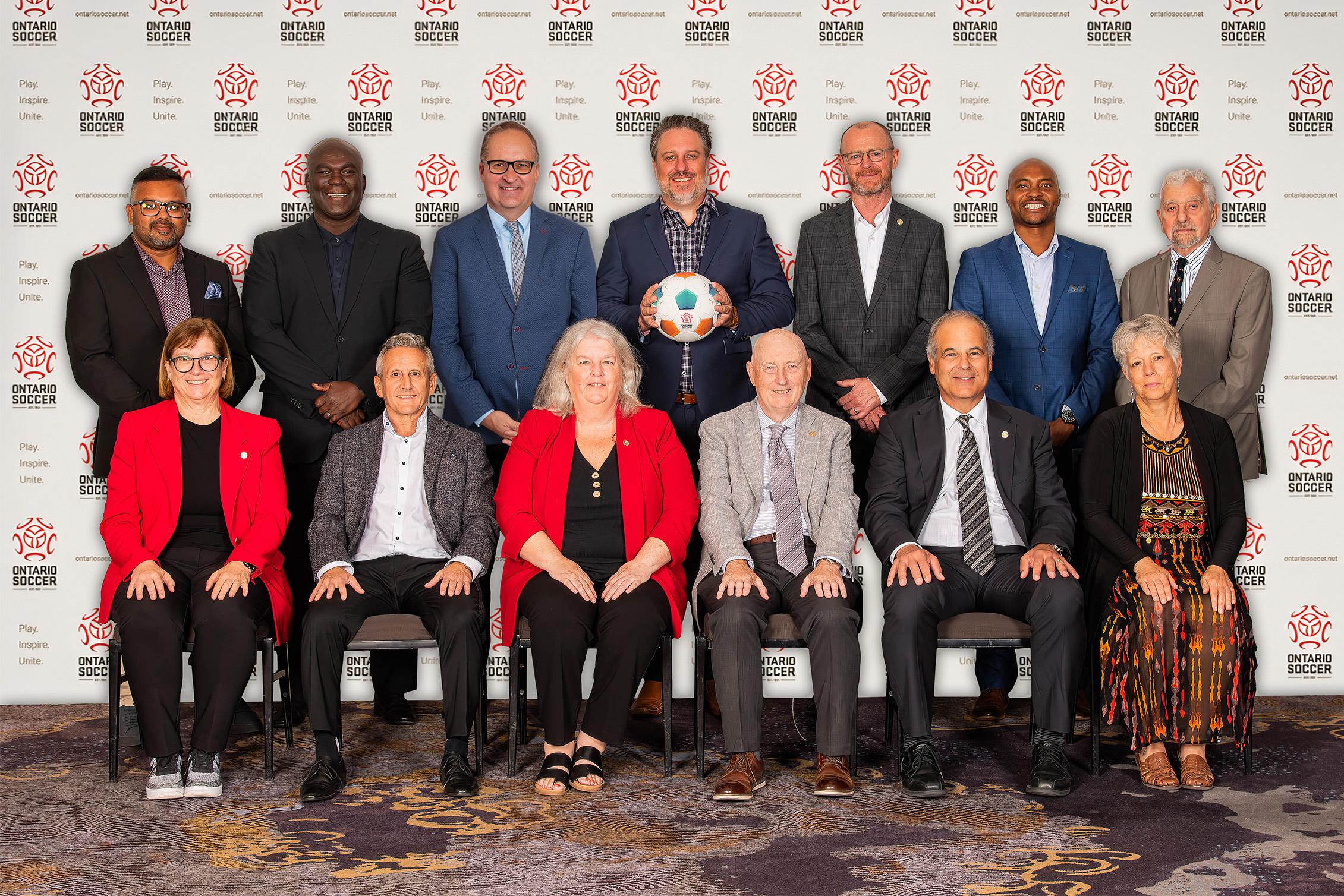 Avtobusda yashirin kamera kuzatilmoqda.