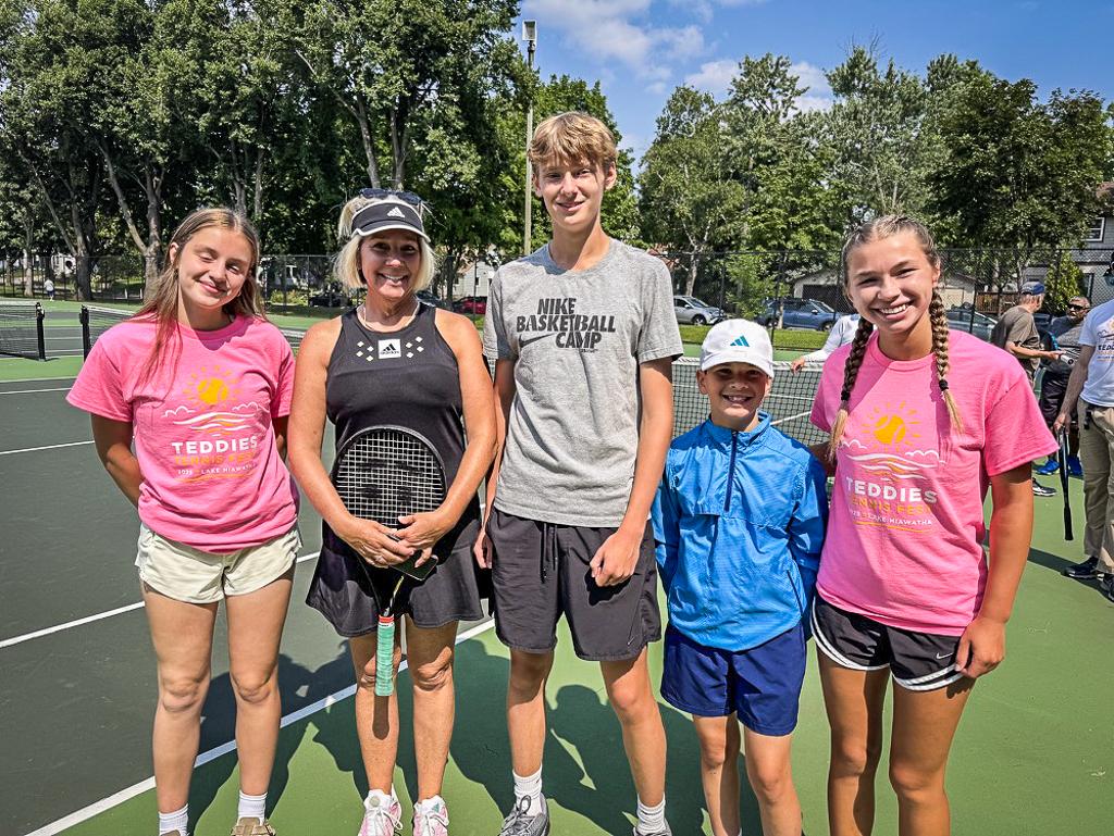 Minneapolis Roosevelt tennis players at Teddies Tennis Fest 2025 at Lake Hiawatha tennis courts