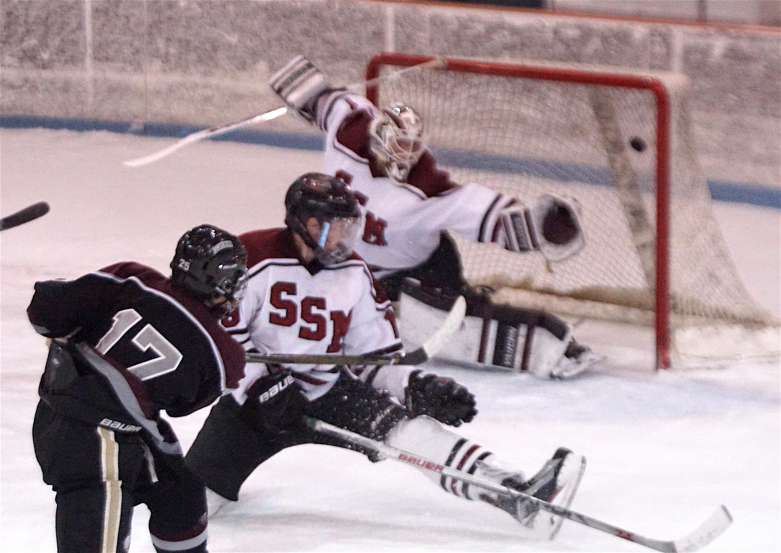 U16 Blades avenge loss beat SSM 43