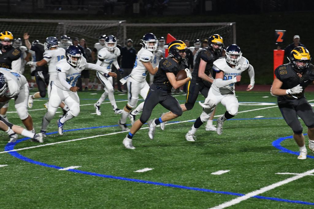 Bellevue 57, Meadowdale 21 (11/8/19) Photos Bellevue High School