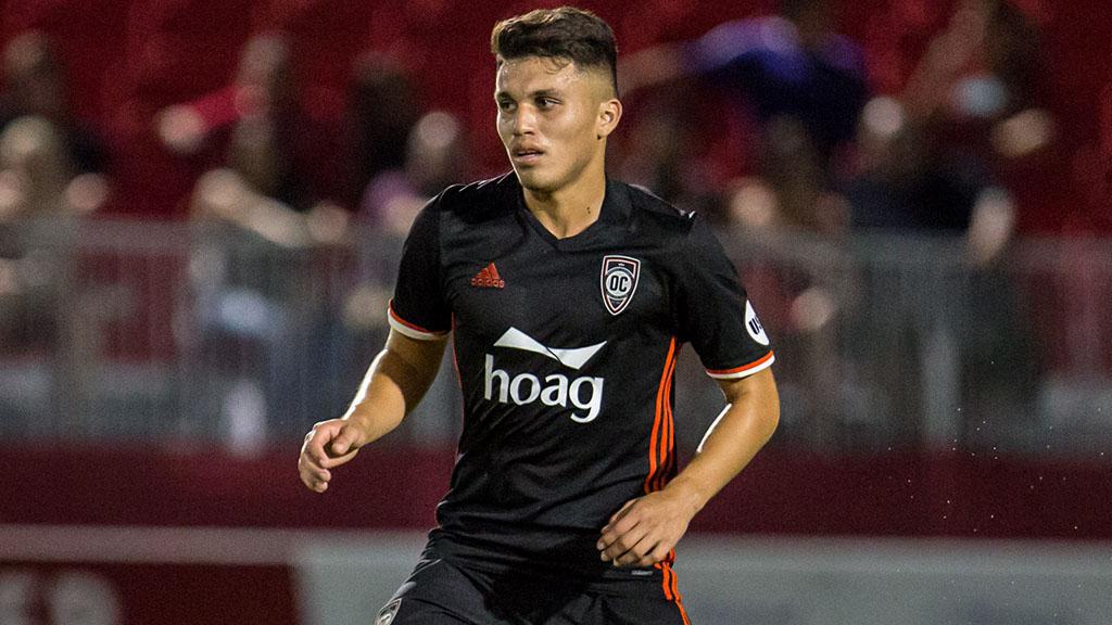 Ronny Sorto Sorto Re-Signs with Orange County