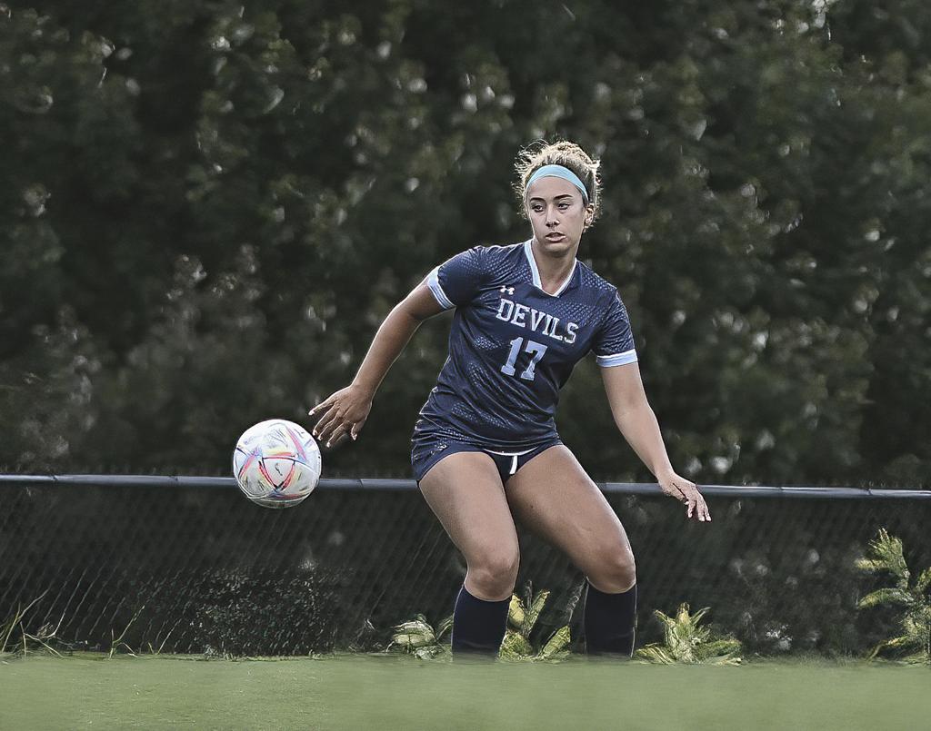 GIRLS SOCCER Talent and Strong Family Ties Run Deep at Springside