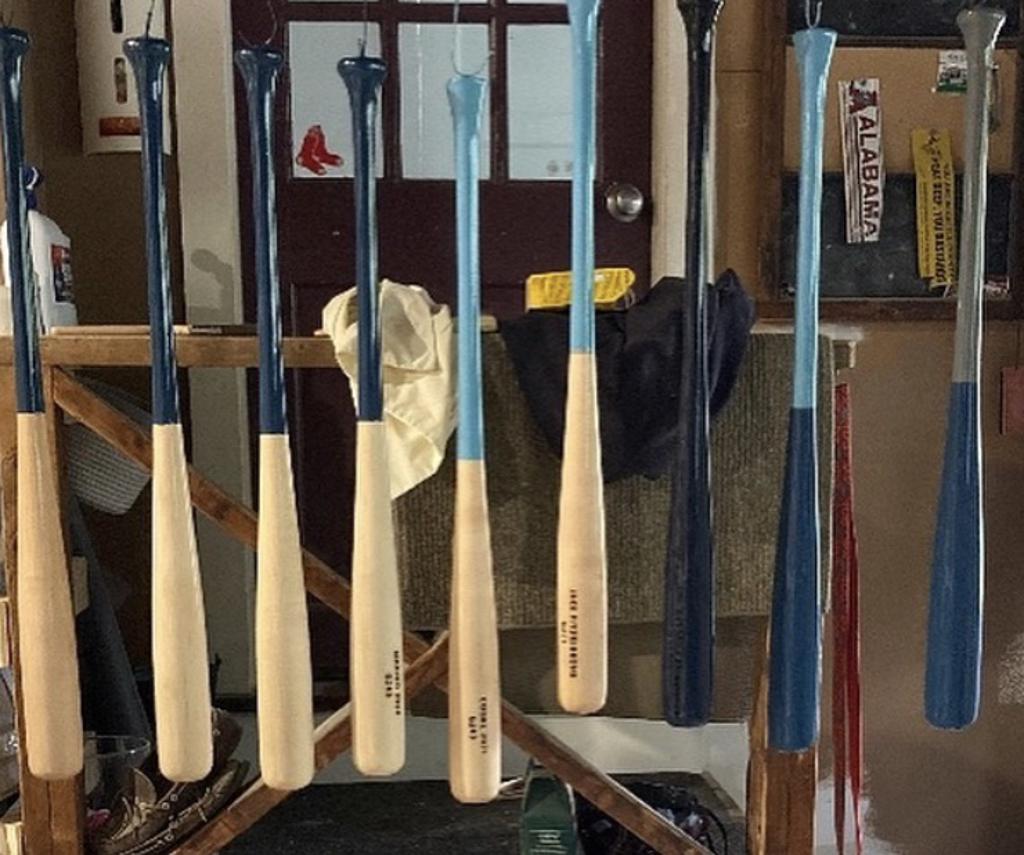 CUSTOM WOOD BATS 70.00 ENGRAVING & PAINT INCLUDED