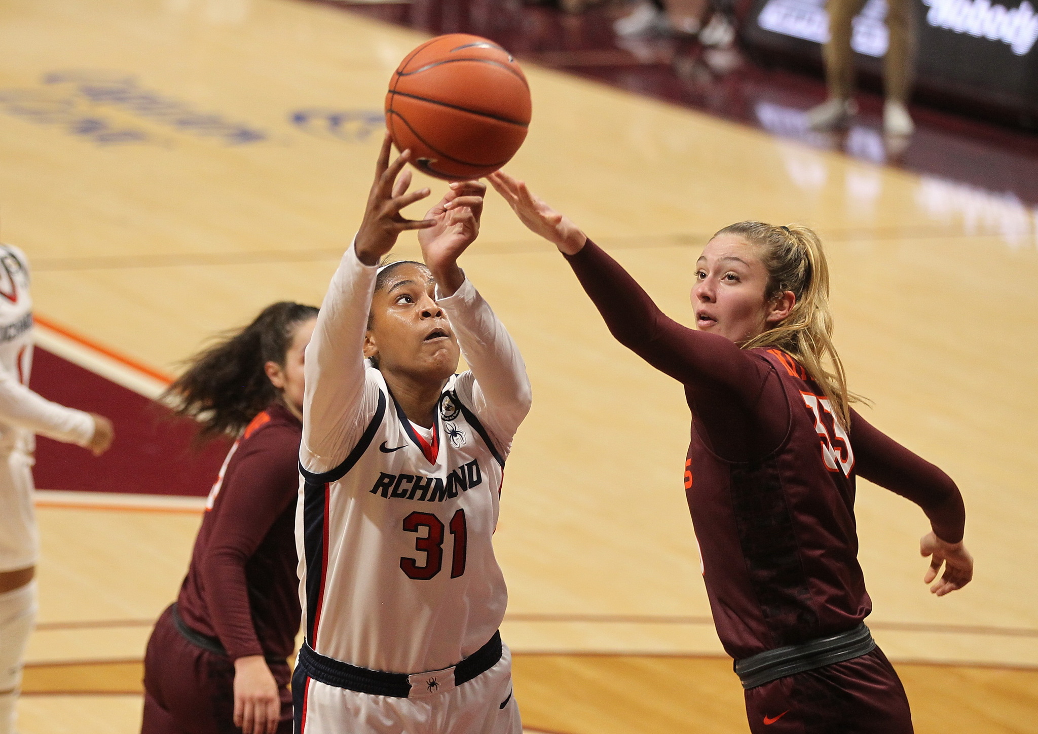 Hokies Women's Basketball beat Richmond 85-64 in season opener