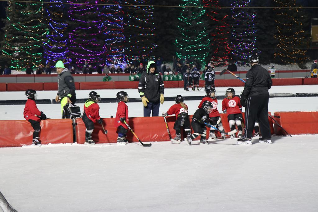 2017 BOYS HOCKEY OUTDOOR CLASSIC!!!!