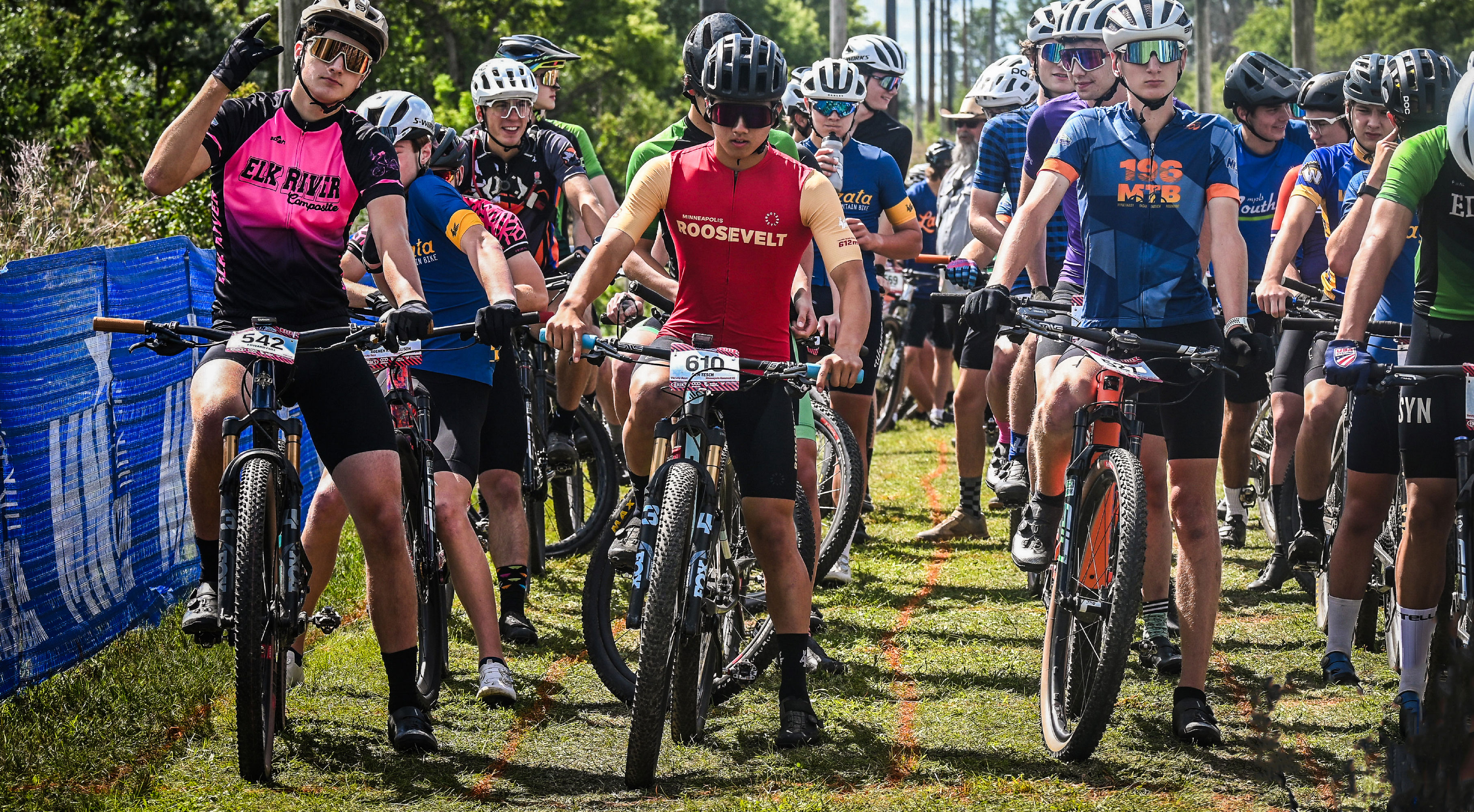 Minneapolis Roosevelt High School MTB in the front row waiting to start a race
