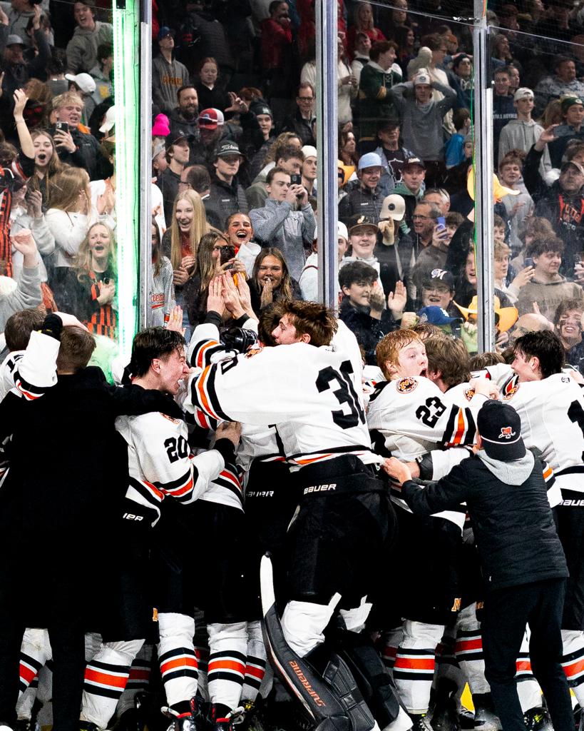 Moorhead High School State Tournament celebration