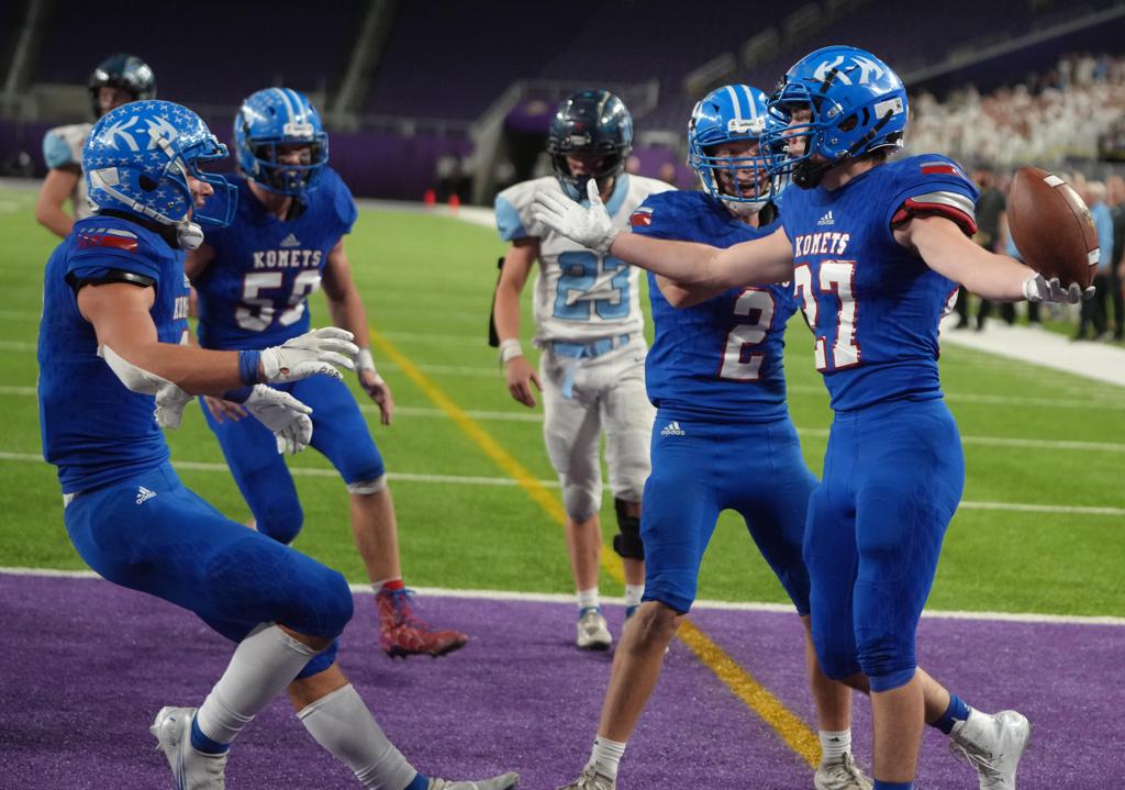 Class 4A state semifinal KassonMantorville upsets Becker 2420