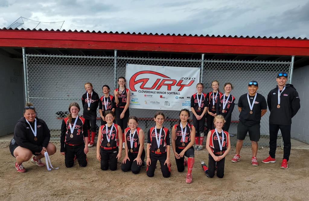 Fury 2010B wins Bronze at Kelowna U13B tourney! Photos Cloverdale