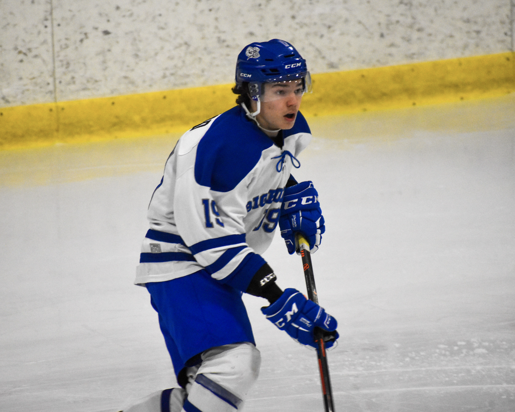 John Baird Signs with The Jr Ducks