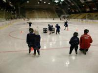 Children at Summer Hockey camp